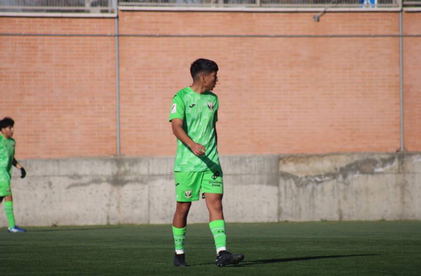 El joven César Torres, exjugador del Laredo Heat Soccer Club, es fichado por el Leganés de España
