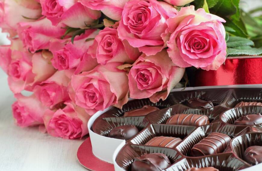 De un 20 y 30 % aumentan precios por San Valentín en chocolates y flores
