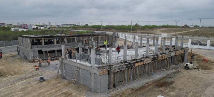 Avanza con éxito construcción de la Preparatoria Municipal en el sur de Nuevo Laredo