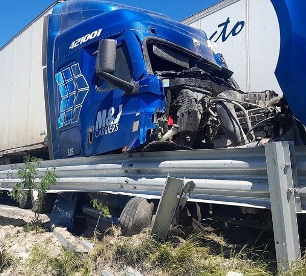 Accidente en la Carretera Nacional deja a un trailero gravemente herido