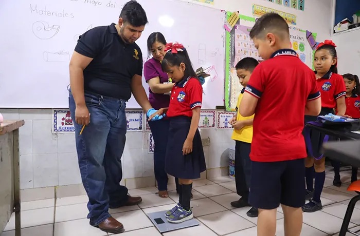Continúa el programa Escuela y Salud apoyando a la niñez de Nuevo Laredo