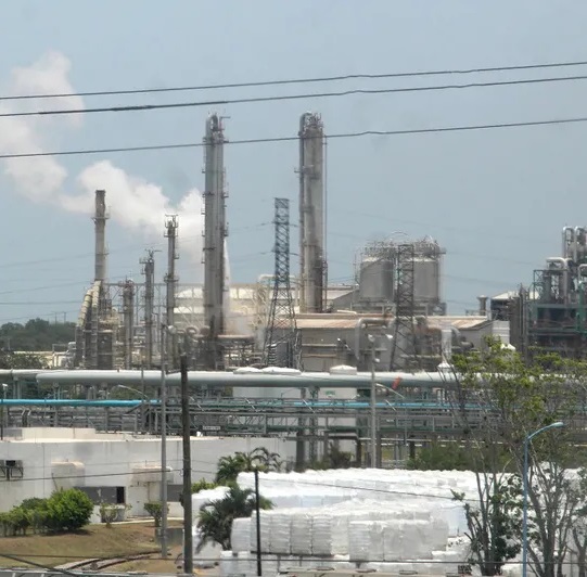Por crisis hídrica, cinco industrias en Altamira ya pararon su producción