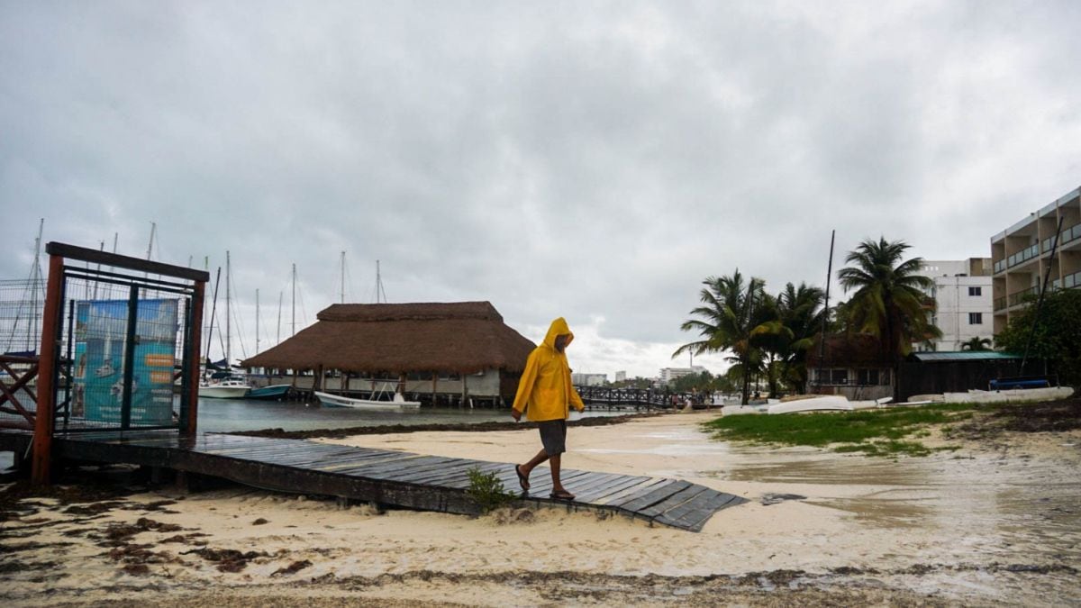 ‘Beryl’ se intensifica a huracán categoría 1: ¿Qué estados…