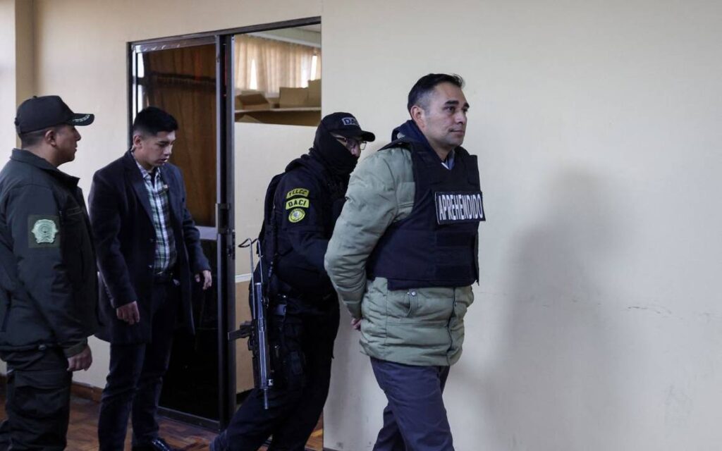 Aumentan a 21 los detenidos por intento de golpe de Estado en Bolivia