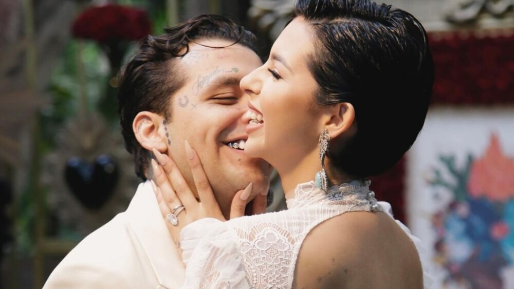 Mhoni Vidente predijo la boda de Christian Nodal y Ángela Aguilar: ¿qué manifestó sobre un posible embarazo?
