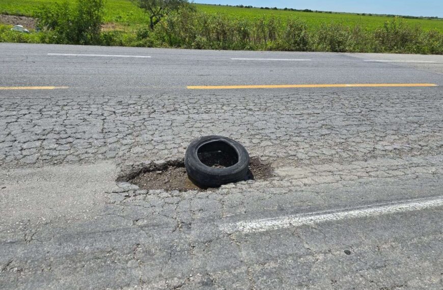Crece “Plaga” de baches mortales en carretera Matamoros-San Fernando