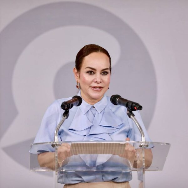 Anuncia Carmen Lilia vuelo de Nuevo Laredo a Guadalajara; aumenta conectividad de la frontera con ciudades estratégicas