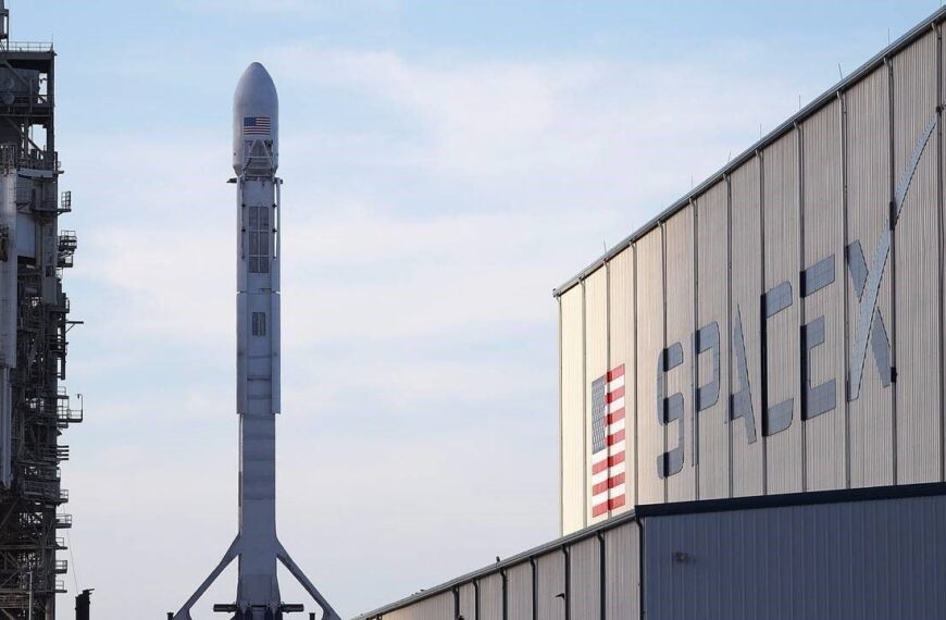¿Falla del cohete SpaceX afectará internet? Esto se sabe de los satélites que se quedaron en el espacio