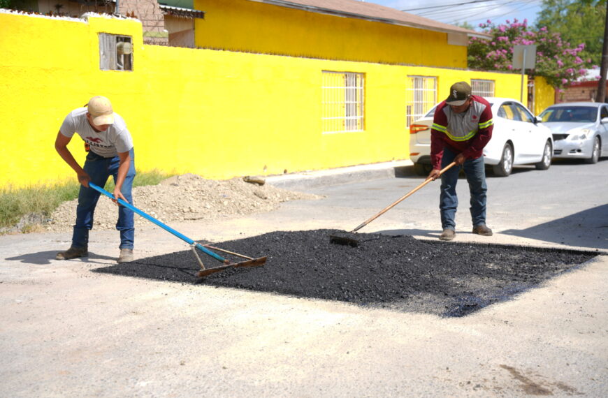 Atiende Servicios Públicos Primarios municipal bacheo en la ciudad