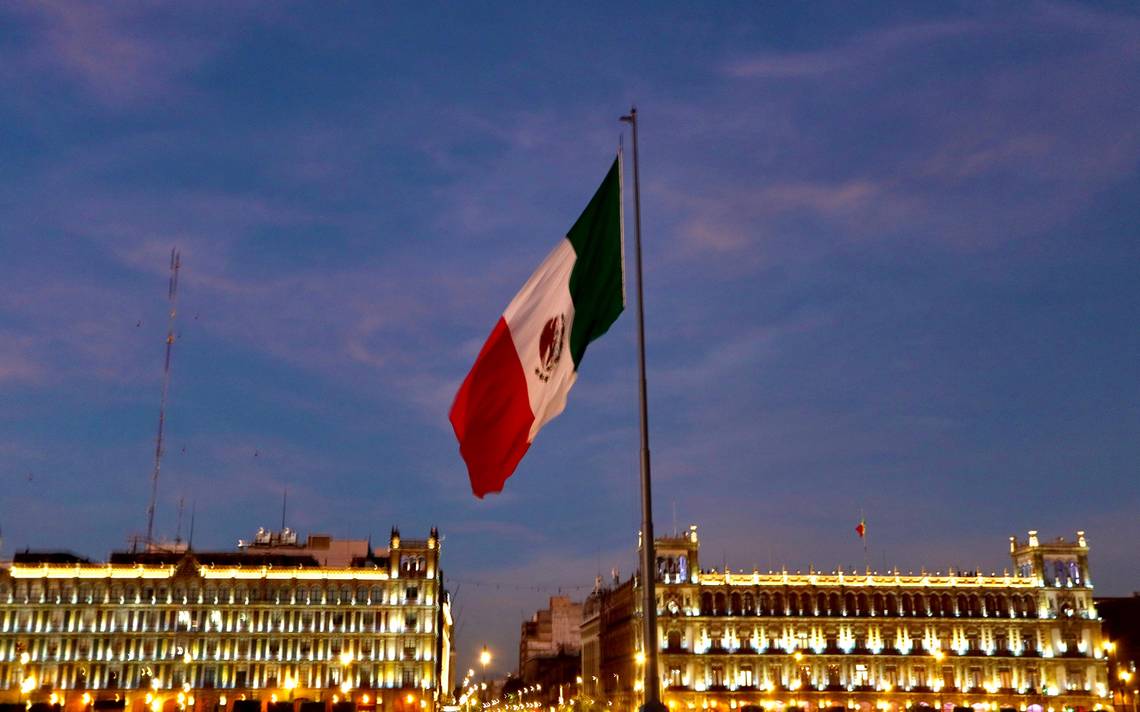 El Zócalo, un destino turístico obligado en la Ciudad de México