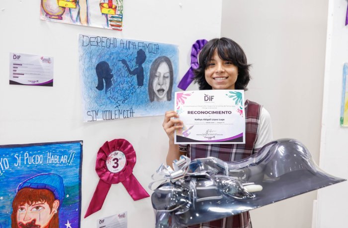 Premia DIF estatal a ganadores de concursos de dibujo y cartel sobre derechos y trabajo infantil