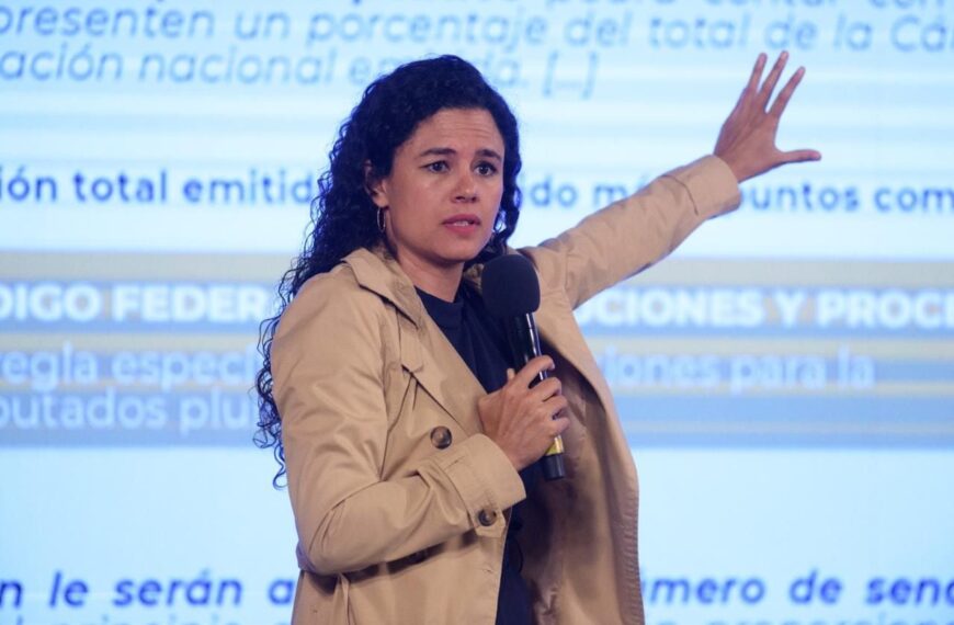 Sobrerrepresentación en la Cámara de Diputados: Luisa María Alcalde defiende plurinominales asignados a Morena y sus aliados