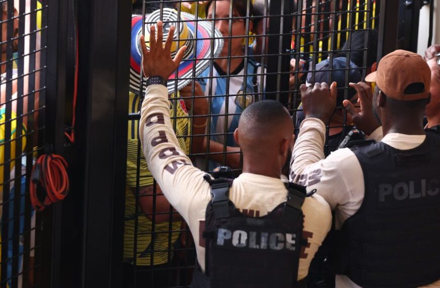 Presentan demanda colectiva para solicitar reembolsos tras el caos en la final de la Copa América