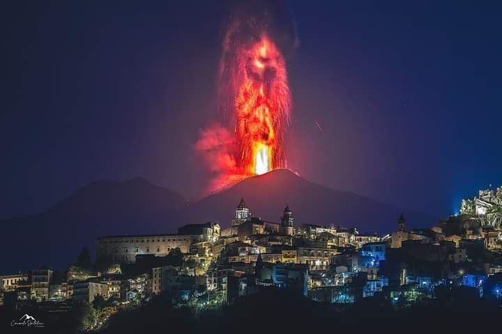 Volcán Etna de Italia hace erupción y vuelve a dejar impactantes fotos