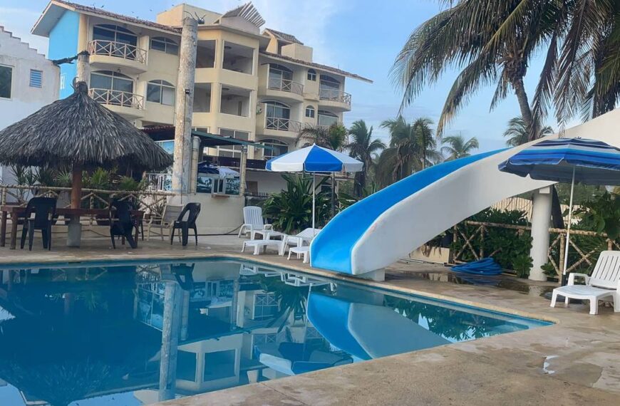 Casa AHAU, el hotel que te permite disfrutar de Acapulco con tu perrhijo