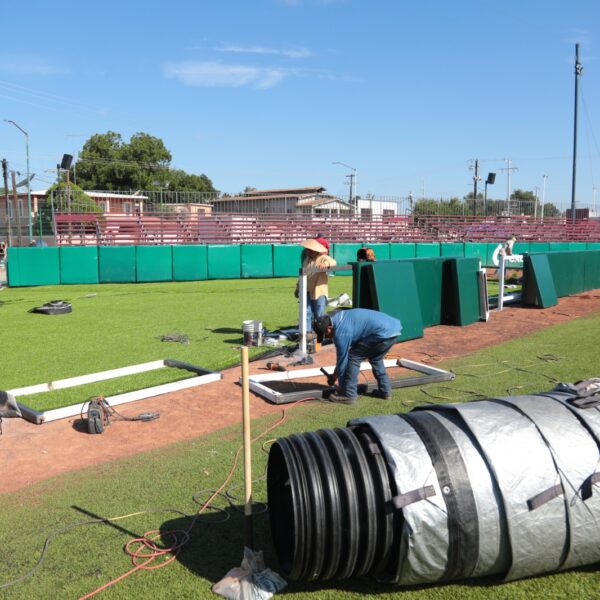 Mejora el gobierno municipal las instalaciones del parque La Junta para la ciudadanía