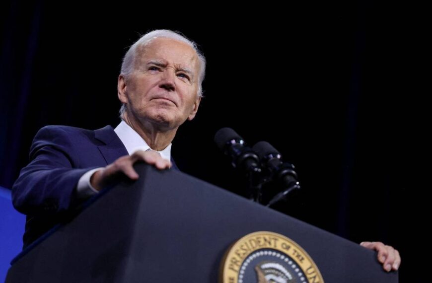 Joe Biden renuncia a la candidatura presidencial de EU tras críticas