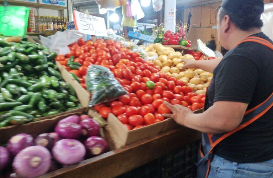 Frutas y verduras mantendrán precios altos por lo menos hasta septiembre