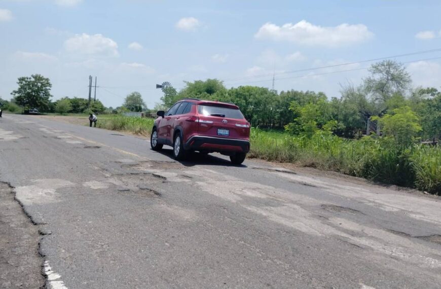 Gobernadora electa de Veracruz denuncia abandono de la carretera Alazán-Canoas