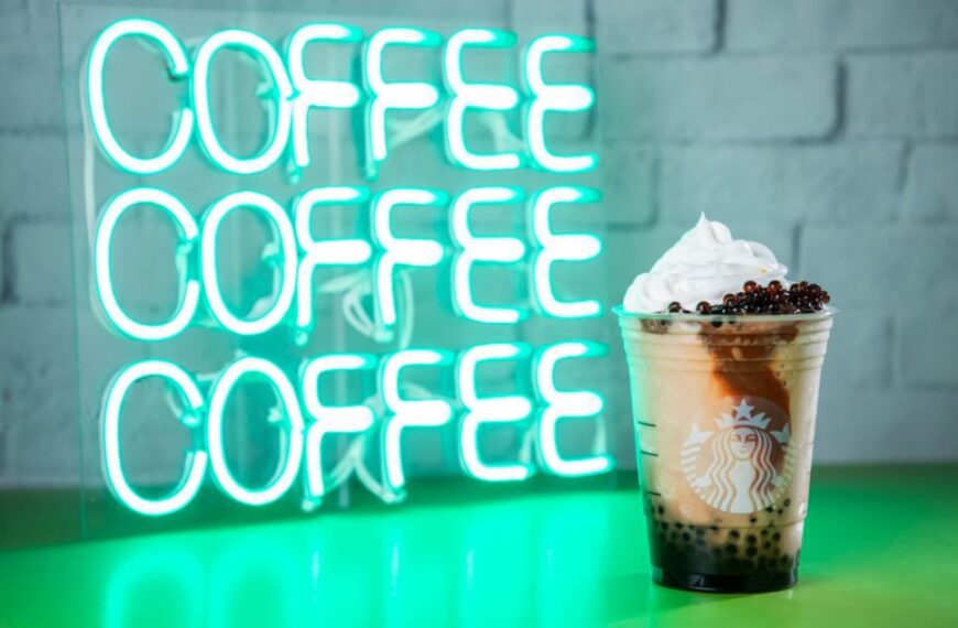 Starbucks le deja ganancias ‘venti’ a Alsea: Sube 2.3% ingresos durante el 2T2024