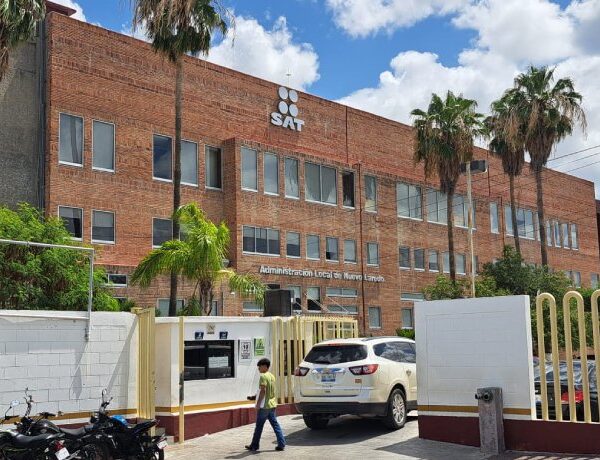 Labora SAT con normalidad en periodo vacacional para trámites de contribuyentes