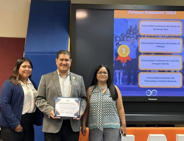 Grupo de estudiantes de economía de la UAT recibe reconocimiento nacional