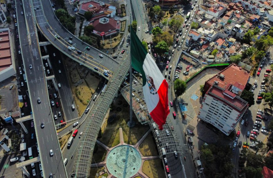 ‘Pesimismo’ en economía mexicana: PIB crecería 2% en…