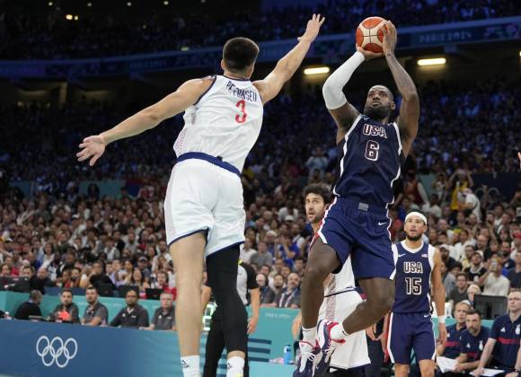 LeBron James y Kevin Durant lideran la victoria ante Serbia en los Juegos Olímpicos