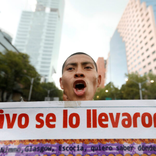 General acusado de delincuencia organizada en el caso Ayotzinapa sale de prisión; llevará su proceso en libertad