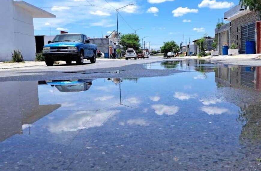 Fraccionamiento Hacienda del Sol con fuga de agua en Reynosa