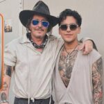 Reunión de galanes… Johnny Depp se encuentra con Christian Nodal en Italia ¿habrá colaboración?