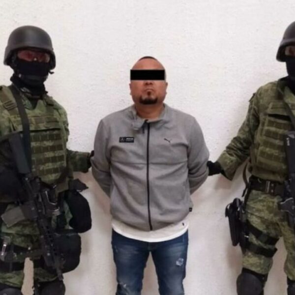 Trasladan José Antonio Yépez “El Marro” con helicóptero y militares a penal de Durango