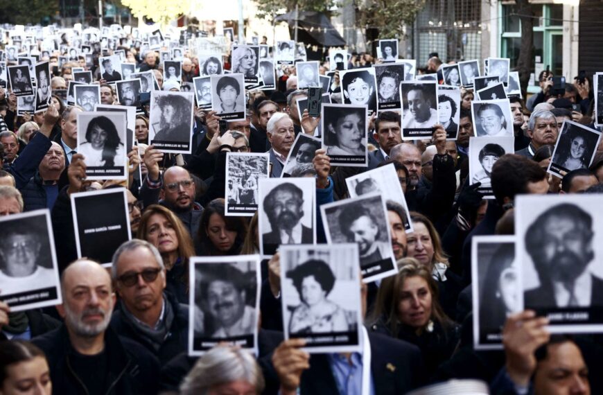 A 30 años del atentado a la AMIA en Buenos Aires, continúa el reclamo por justicia