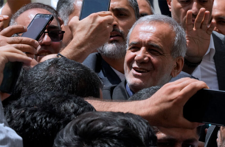 Masoud Pezeshkian, cardiocirujano y reformista, gana la elección presidencial de Irán