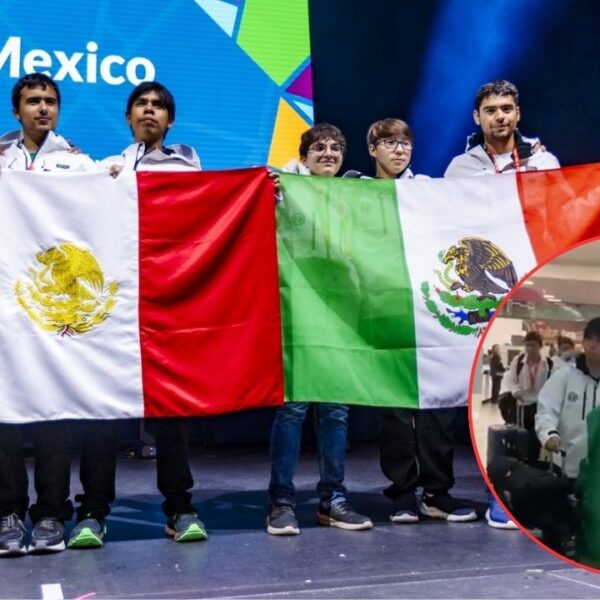 Mientras Dormía: Reciben a la delegación mexicana tras ganar CINCO medallas en la Olimpiada de Matemáticas