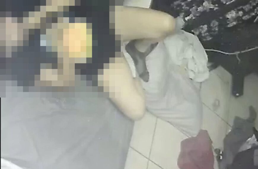 Mujer se dispara frente a su familia en Reynosa; queda captado en video