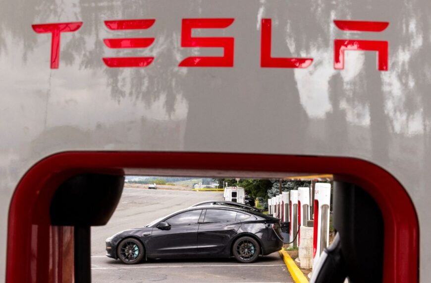 Nuevo León niega recibir aviso sobre suspensión de planta de Tesla en México