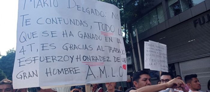 FOTOS: Simpatizantes de Morena exigen que asuma la Diputación el suplente de Mayer