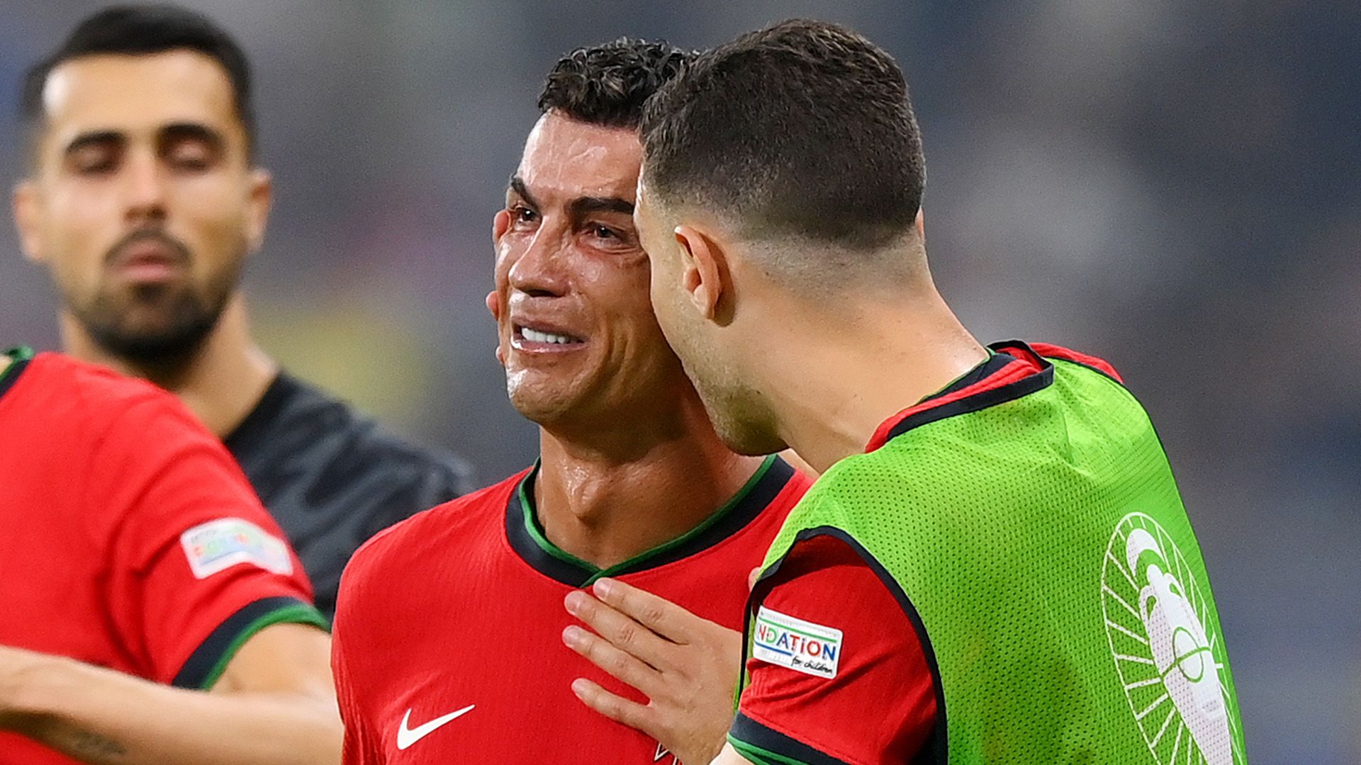 Cristiano Ronaldo terminó en llano tras fallar penal en la Eurocopa…