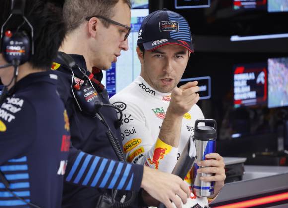 Checo Pérez termina noveno en la segunda práctica libre del Gran Premio de Bélgica