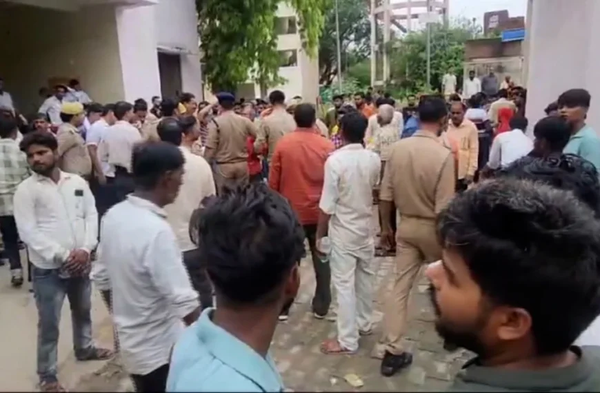 Al menos 116 personas murieron en un choque durante un evento religioso en India, dice la policía local