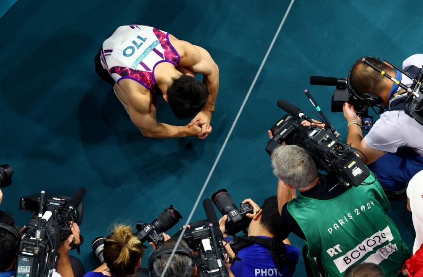 Momento olímpico del día: el filipino Carlos Yulo gana el primer oro en gimnasia en la historia de su país