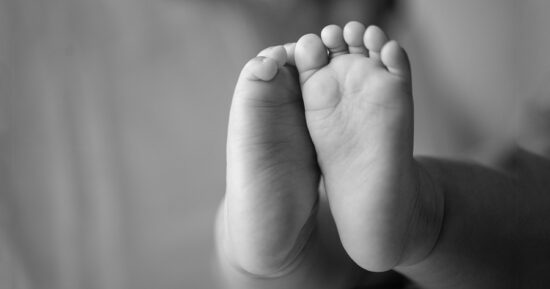 Bebé declarada muerta en el IMSS es hallada con vida en funeraria