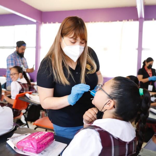 Municipio apoyará a padres de familia con certificados médicos escolares gratis