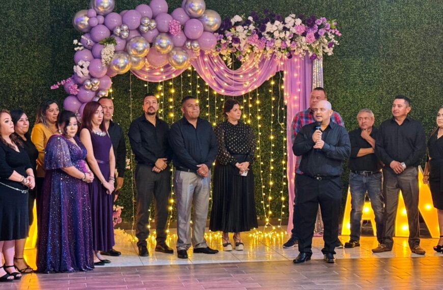 Toma protesta nuevo comité del sindicato de trabajadores al servicio de la Comapa