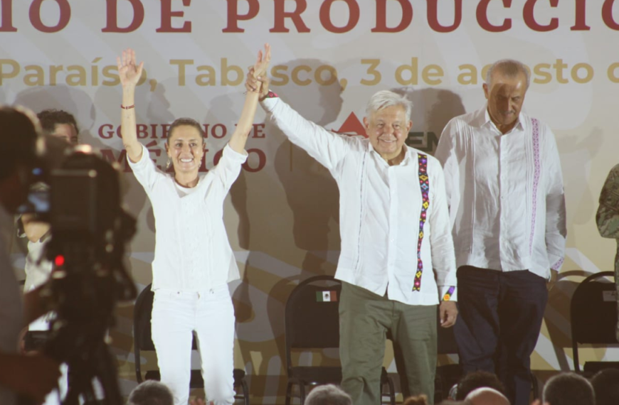 “Misión cumplida”, dice AMLO y Sheinbaum al dar banderazo a Dos Bocas