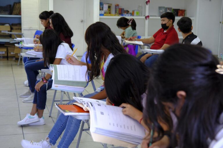 Inicia DIF inscripciones para las clases de regularización escolar en el Pannarti