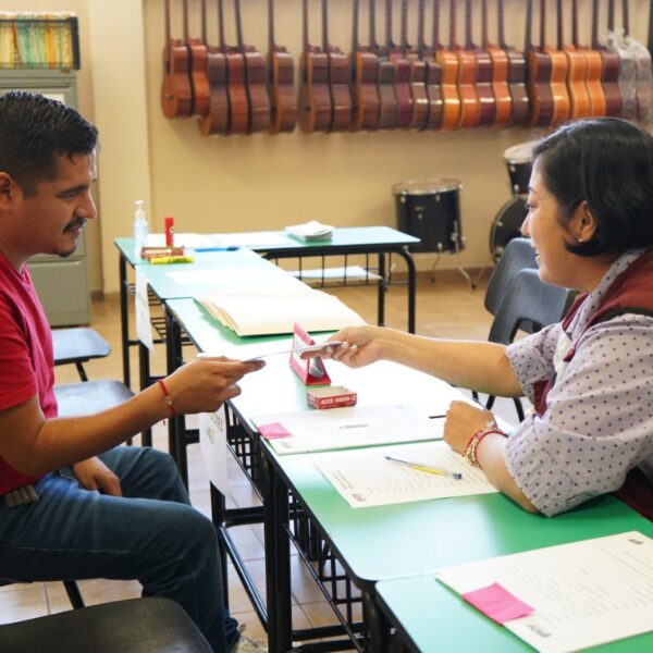 Mantiene escuela de música inscripciones abiertas para el periodo agosto-diciembre