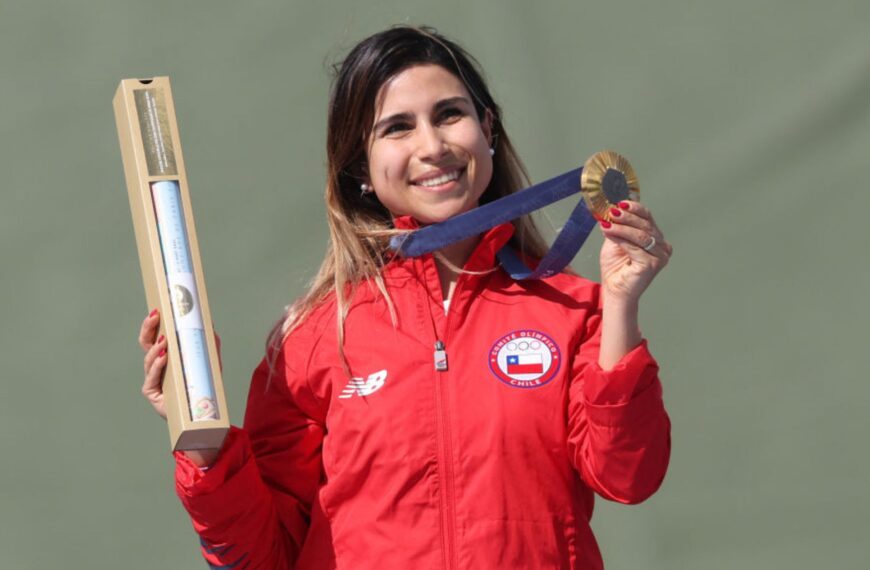 Francisca Crovetto Chadid hace historia como la primera mujer chilena en ganar una medalla de oro olímpica, luego de consagrarse campeona de tiro skeet femenino en París 2024