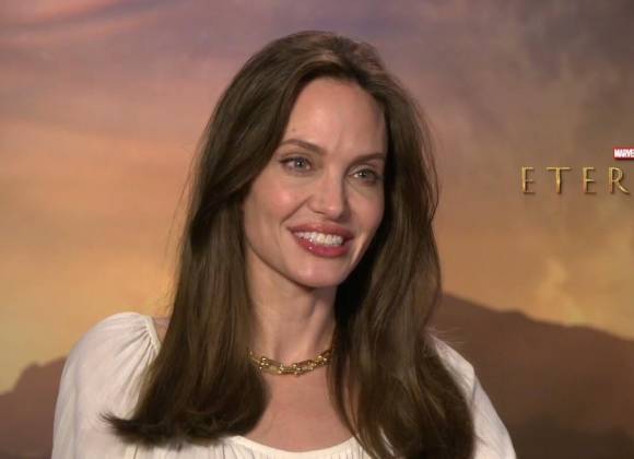 ¿Por qué demandó Angelina Jolie a Brad Pitt? La protagonista de ‘Maléfica’ rechaza acuerdo de confidencialidad